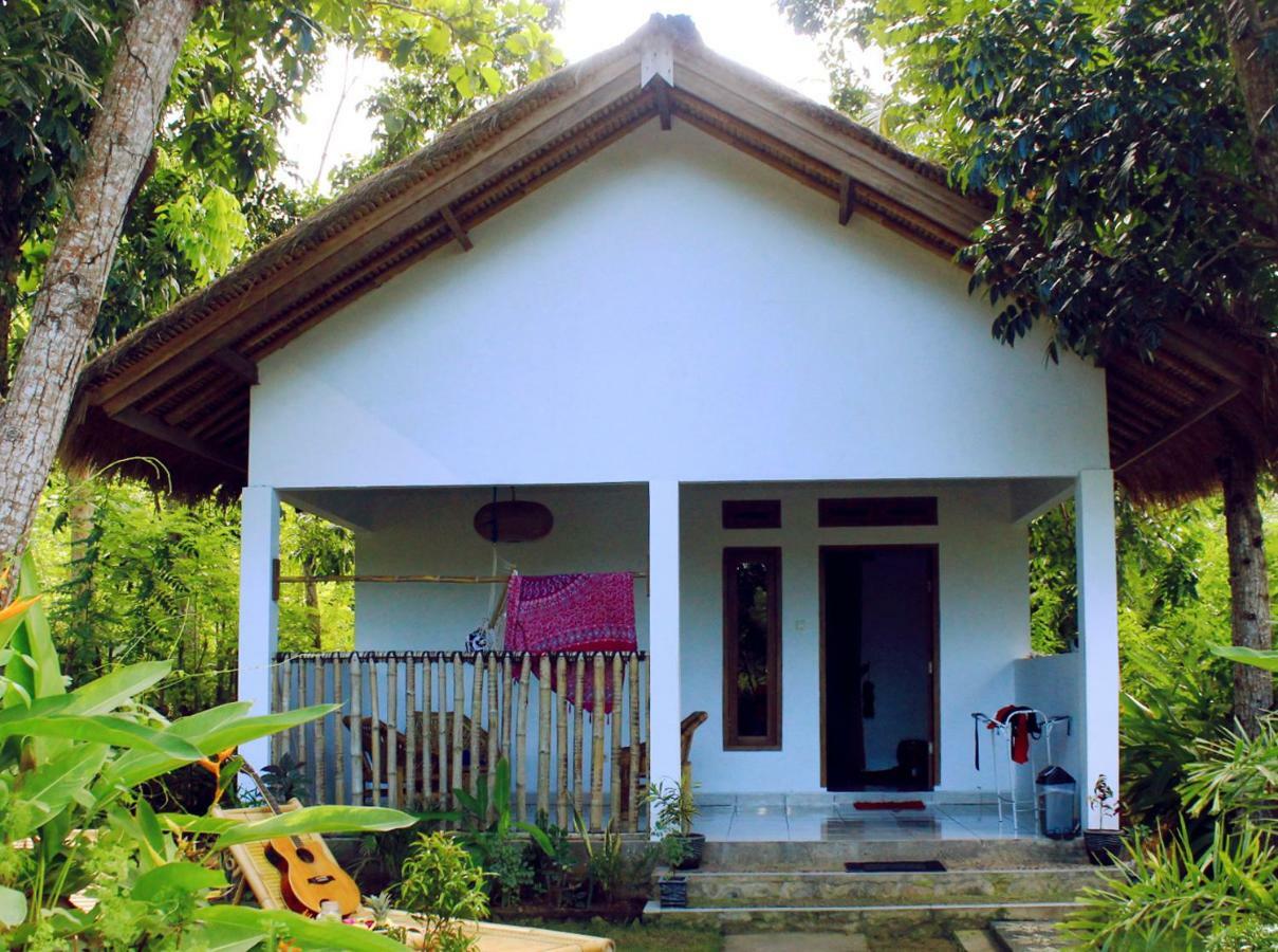 Appartement Rimba Bungalow à Kuta  Extérieur photo