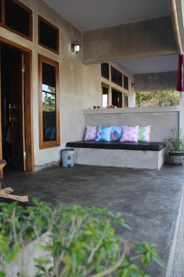 Appartement Rimba Bungalow à Kuta  Extérieur photo